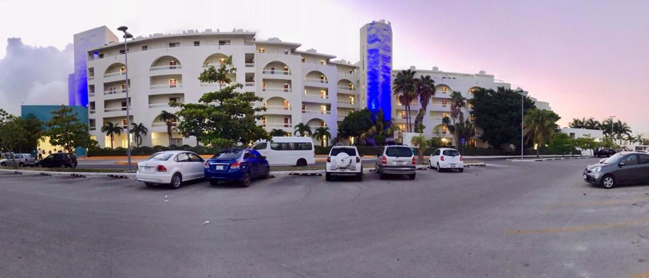 Increible Departamento Con La Mejor Playa Appartamento Cancún Esterno foto
